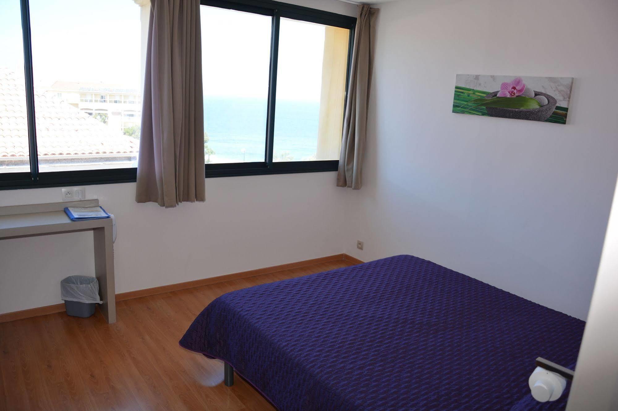 Hotel Belvedere Calvi  Buitenkant foto