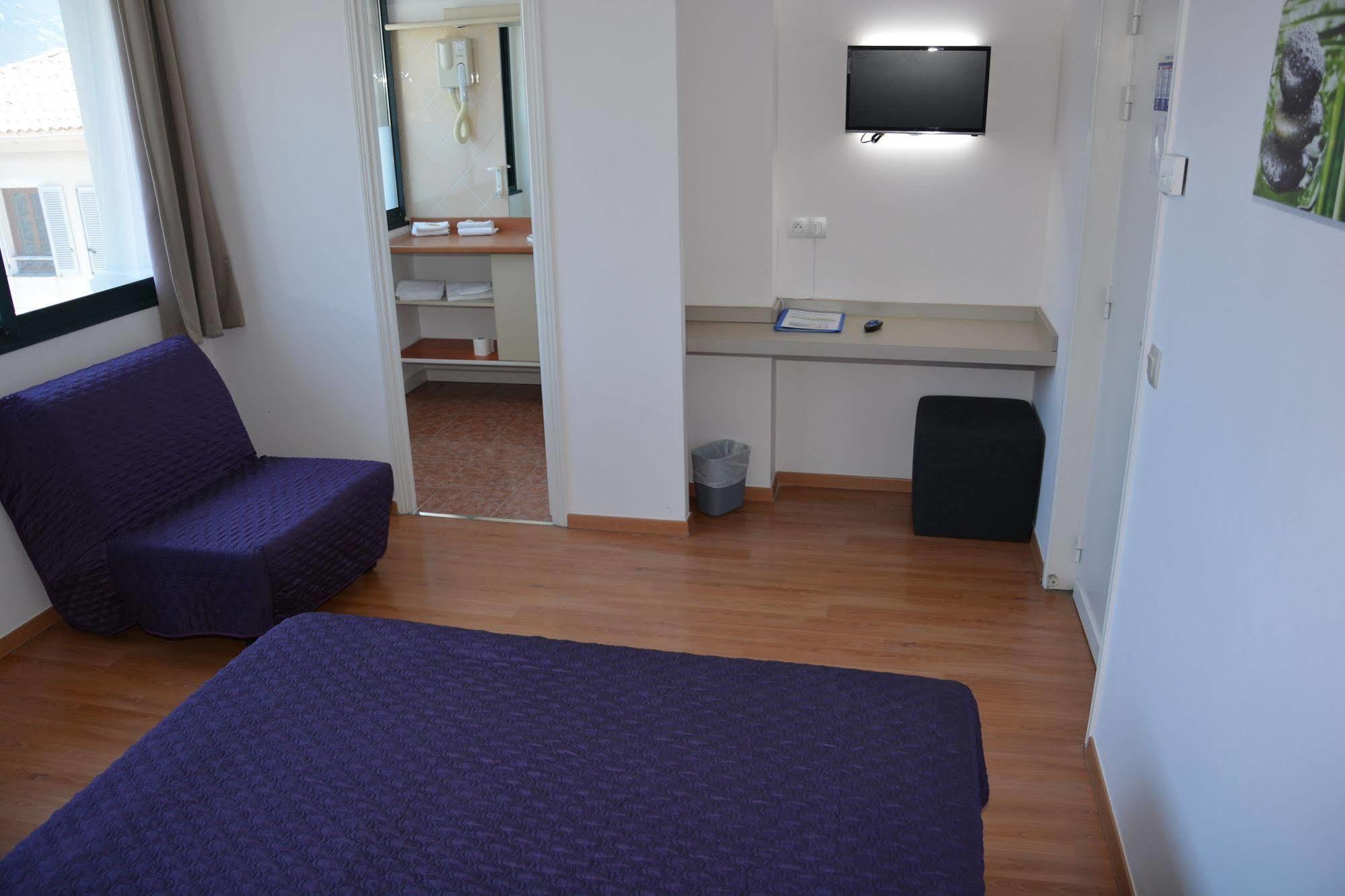 Hotel Belvedere Calvi  Buitenkant foto